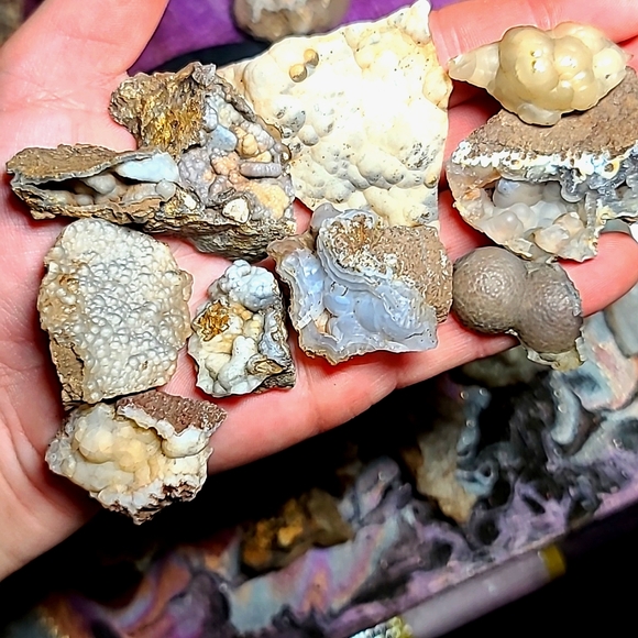 RARE & STUNNING Thumbnail up to Cabinet size 🍇BOTRYOIDAL crystals from Oregon! - Picture 3 of 16